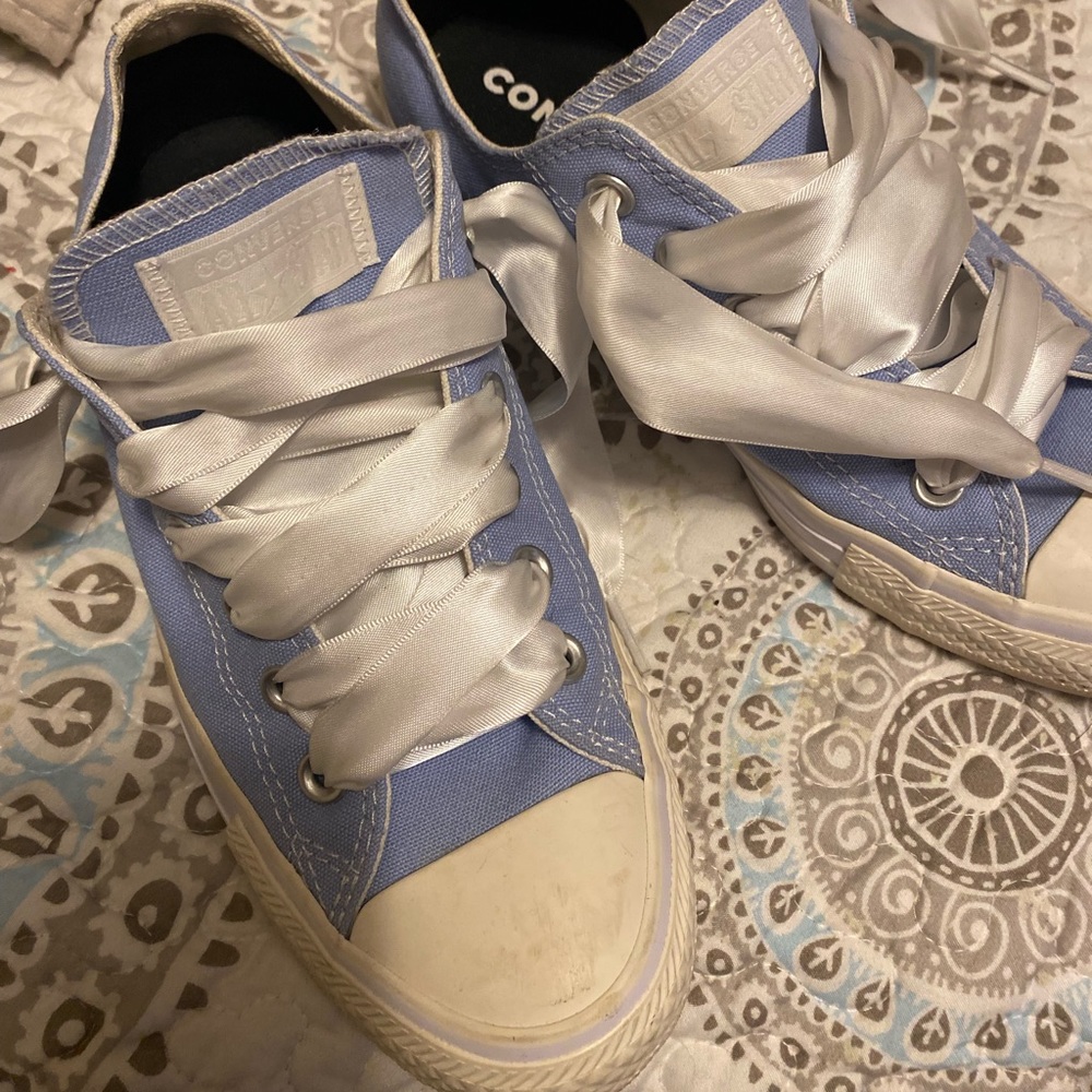 Converse